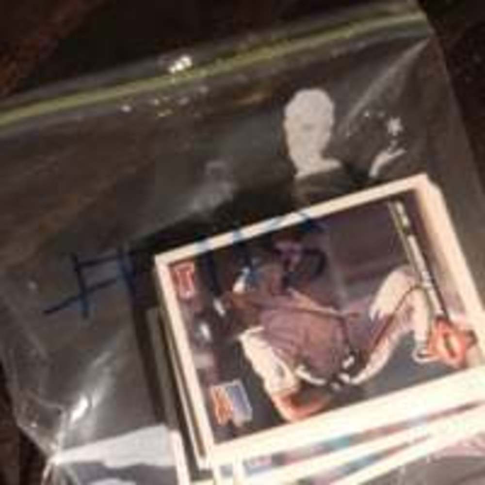 Baseball trading card lot #118 - Picture 5 of 5